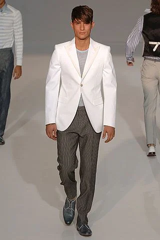 Look 32